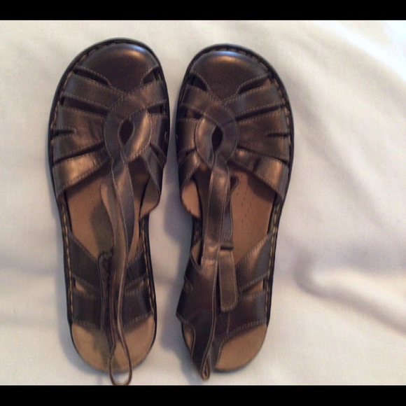 clarks pewter sandals